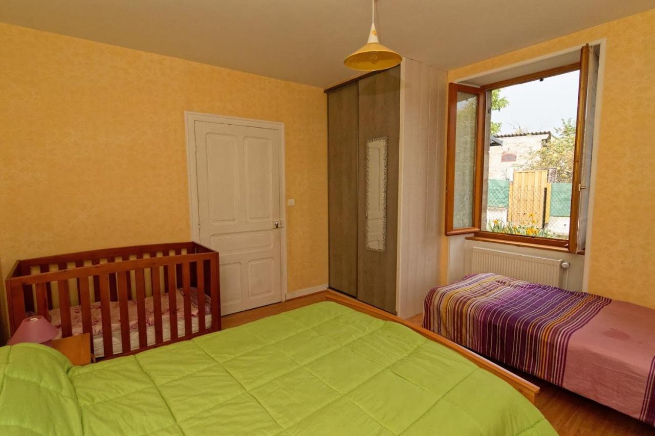Gite De Sauviat 25 Chemin Du Grand Pacher Le Bourg De Sauviat 63120 Экстерьер фото